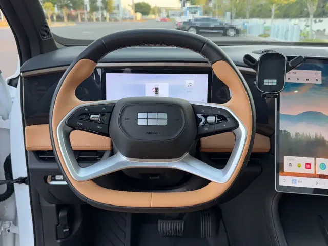 Geely Galaxy L7 — Фото автомобиля 13