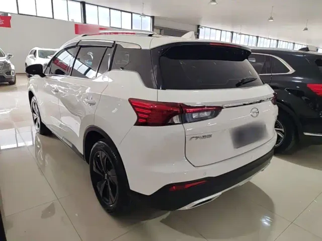 GAC Trumpchi GS4 — Фото автомобиля 4