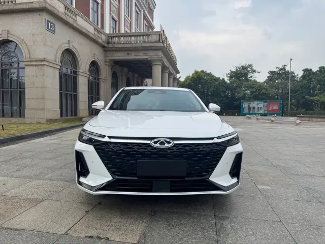 Chery Arrizo 8 — Фото автомобиля 2