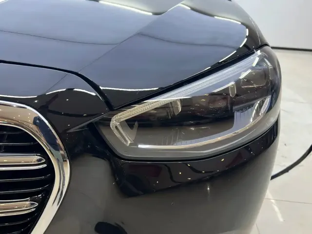 Mercedes-Benz S-Class — Фото автомобиля 7