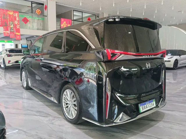 Hycan V09 — Фото автомобиля 29