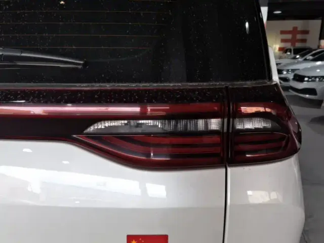 GAC Trumpchi M6 — Фото автомобиля 7