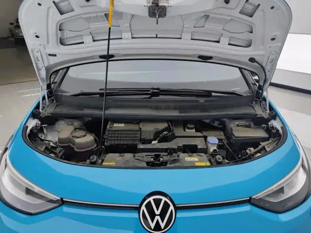 Volkswagen ID.3 — Фото автомобиля 10