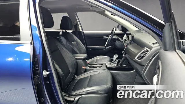 Kia Seltos New — Фото автомобиля 12