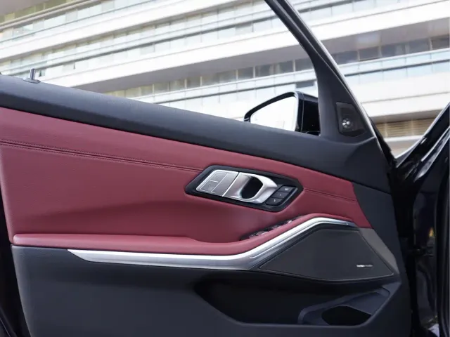 BMW 3 Series — Фото автомобиля 16