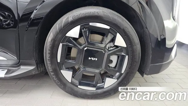 Kia Carnival — Фото автомобиля 6