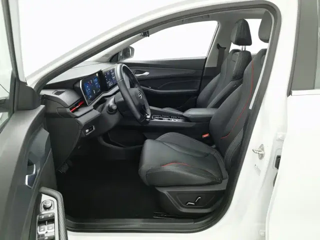Geely Binrui — Фото автомобиля 10