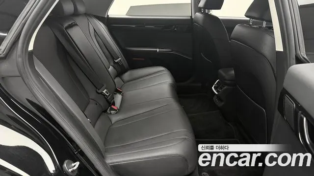 Hyundai Grandeur GN7 — Фото автомобиля 7