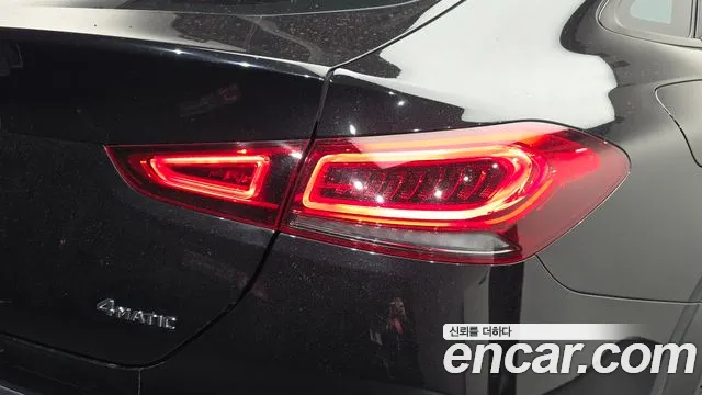 Mercedes-Benz GLE-Class — Фото автомобиля 8