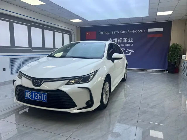 Фотография автомобиля — Toyota Corolla