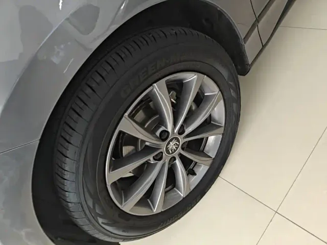 BYD Qin L — Фото автомобиля 22