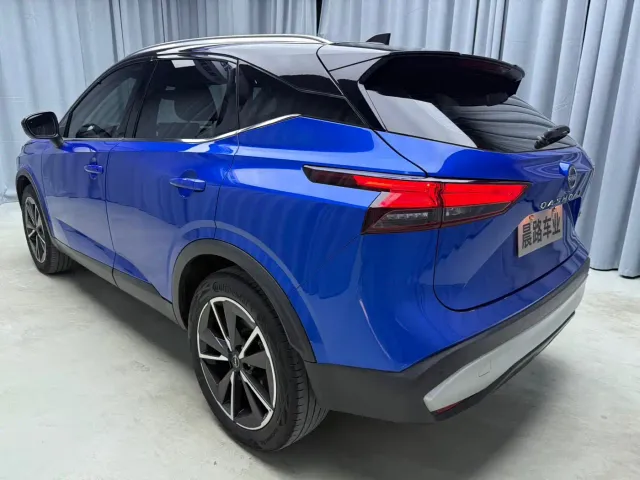 Nissan Qashqai — Фото автомобиля 4