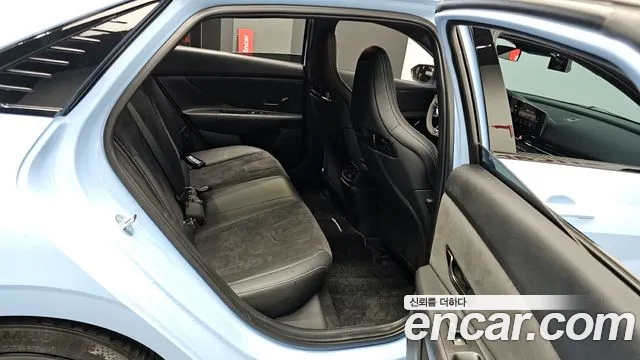 Hyundai AVANTE — Фото автомобиля 12
