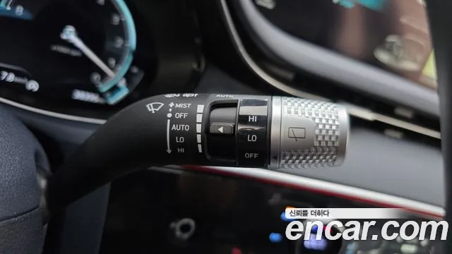 Genesis GV70 — Фото автомобиля 28