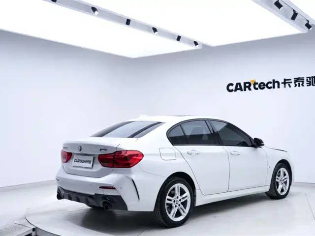 BMW 1 Series — Фото автомобиля 6