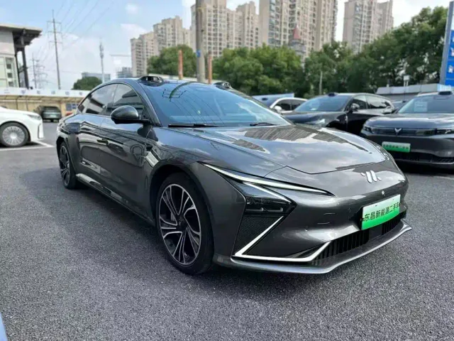 IM Motors L7 — Фото автомобиля 2