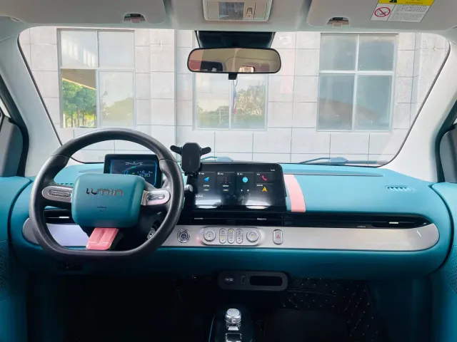 Changan Lumin — Фото автомобиля 11