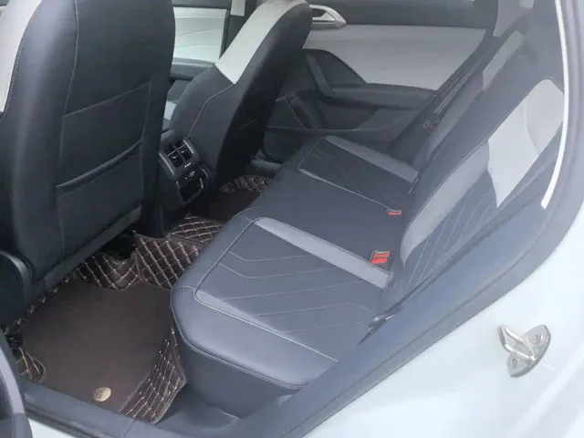 Volkswagen Tharu — Фото автомобиля 13
