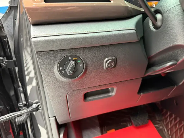 Volkswagen Tharu — Фото автомобиля 10