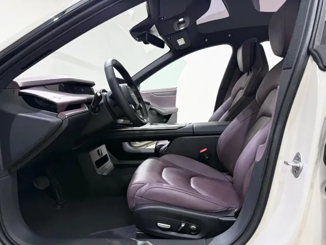 Xiaomi SU7 — Фото автомобиля 7