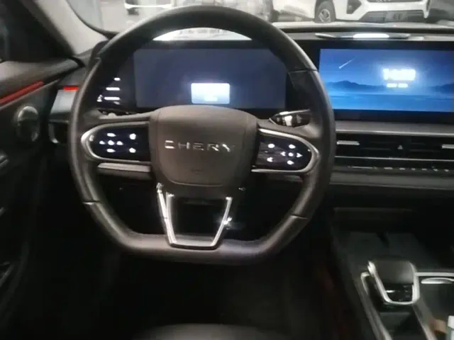 Chery Arrizo 8 — Фото автомобиля 10