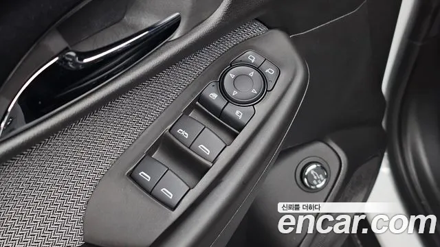 Chevrolet Trailblazer New — Фото автомобиля 29