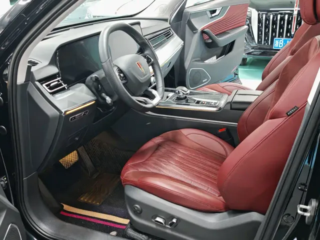 Hongqi HS5 — Фото автомобиля 8
