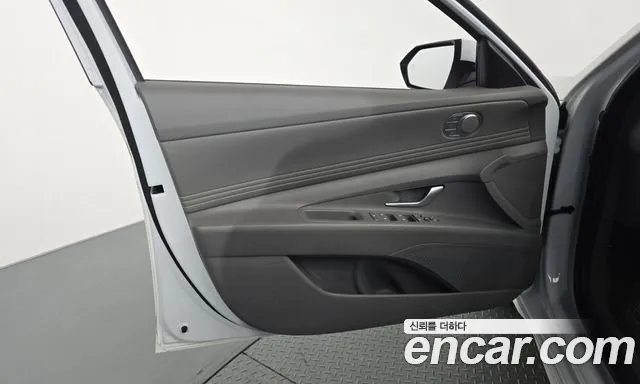 Hyundai Avante CN7 — Фото автомобиля 13
