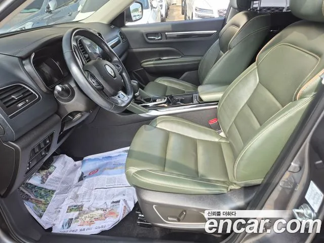 Renault-KoreaSamsung QM6 Новый QM6 2.0 GDe Première 2WD — Фото автомобиля 15