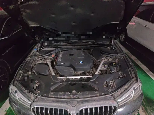 BMW 5 Series — Фото автомобиля 21
