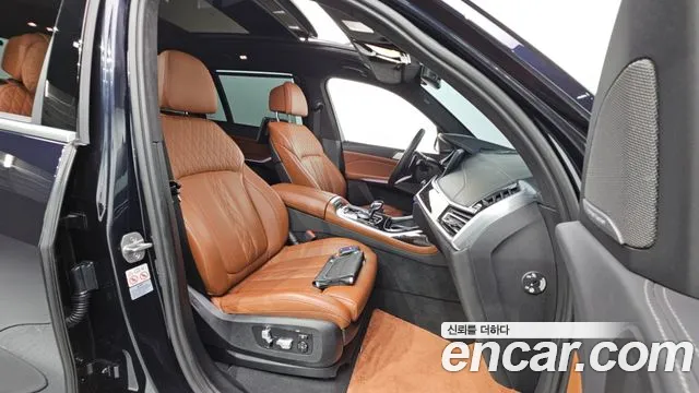 BMW X7 G07 — Фото автомобиля 26