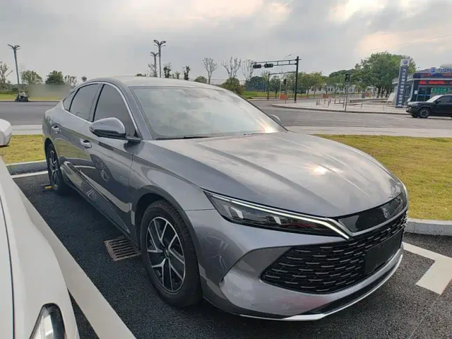 BYD Qin L — Фото автомобиля 3