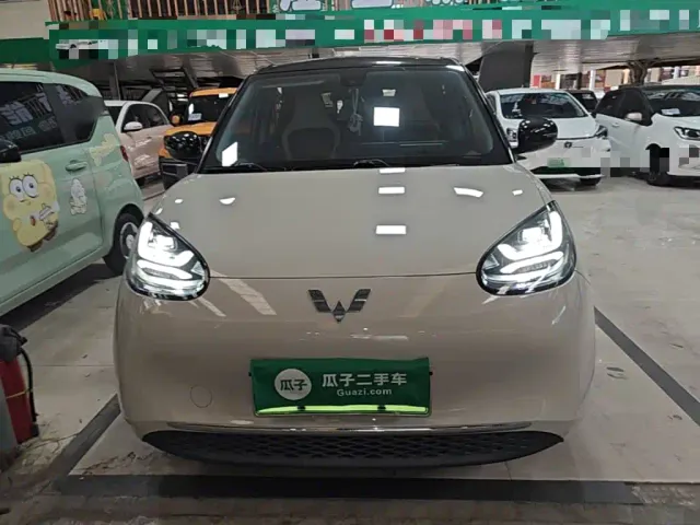 Wuling Bingo — Фото автомобиля 2