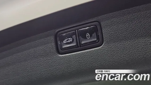Genesis GV80 2.5T Бензин AWD — Фото автомобиля 18