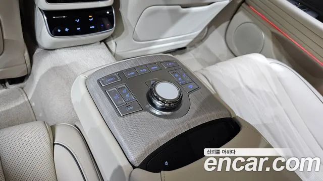Genesis G80 Бензин 2.5 турбо AWD — Фото автомобиля 18