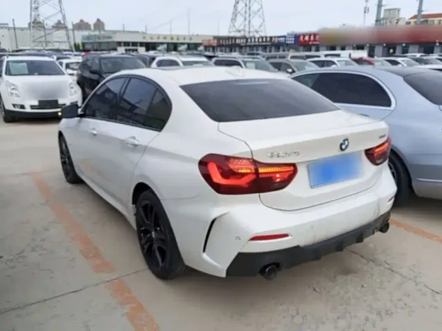 BMW 1 Series — Фото автомобиля 4