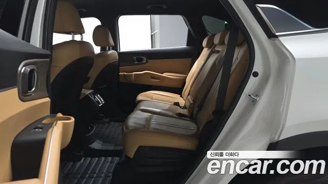 Kia Sorento Sorento 4-е поколение Дизель 2.2 2WD — Фото автомобиля 9
