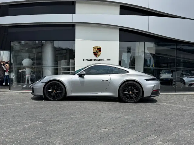 Porsche 911 — Фото автомобиля 5
