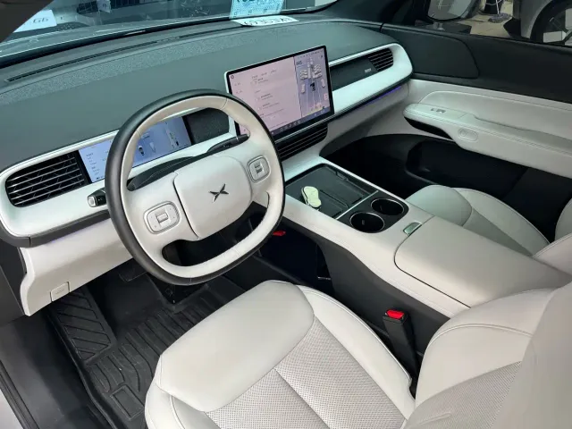 Xpeng G6 — Фото автомобиля 17