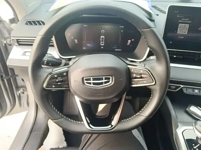 Geely Xingrui — Фото автомобиля 10