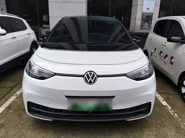 Volkswagen ID.3 — Фото автомобиля 2