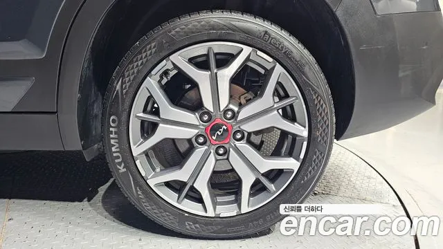 Kia Seltos — Фото автомобиля 6