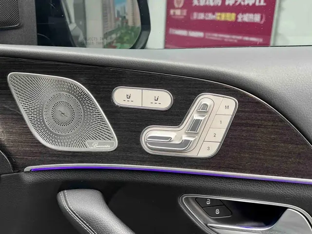 Mercedes-Benz GLS-Class — Фото автомобиля 13