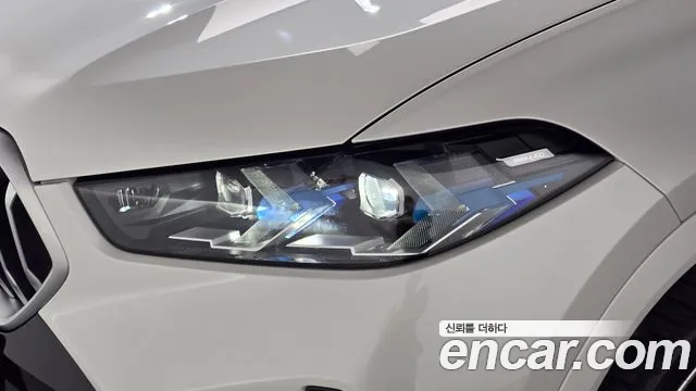 BMW X6 xDrive40i M Sport — Фото автомобиля 19