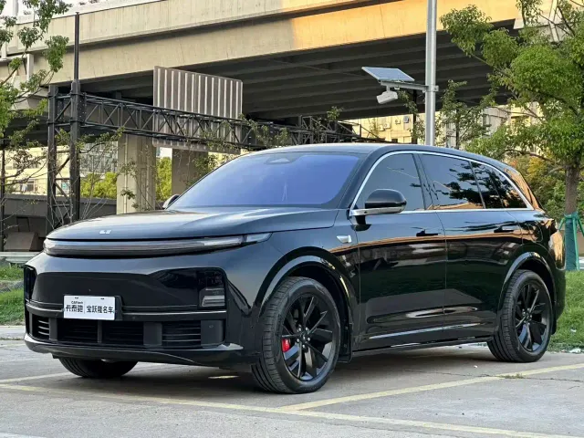 Фотография автомобиля — Li Auto L7