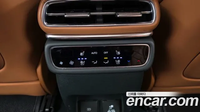 Genesis GV80 2.5T Бензин AWD — Фото автомобиля 19