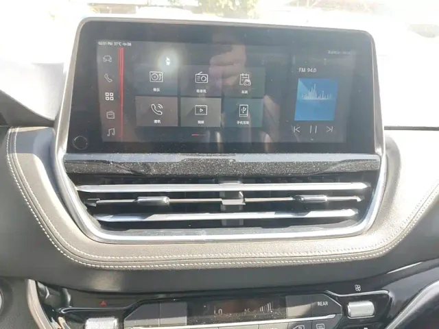 Maxus G20 — Фото автомобиля 12
