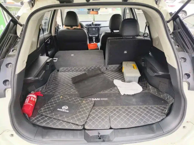 Nissan X-Trail — Фото автомобиля 5