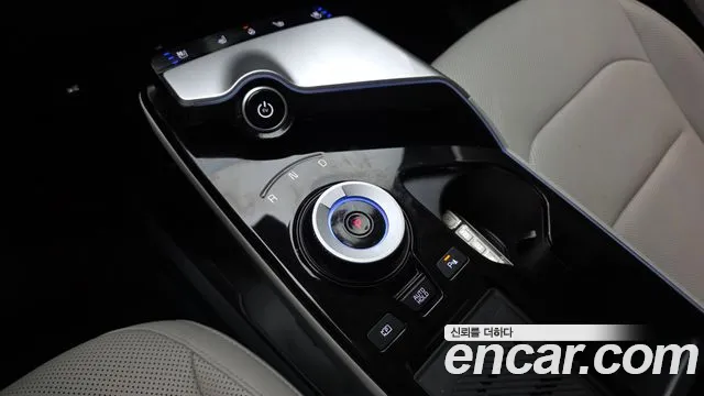 Kia EV6 — Фото автомобиля 9