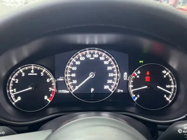 Mazda Axela — Фото автомобиля 16